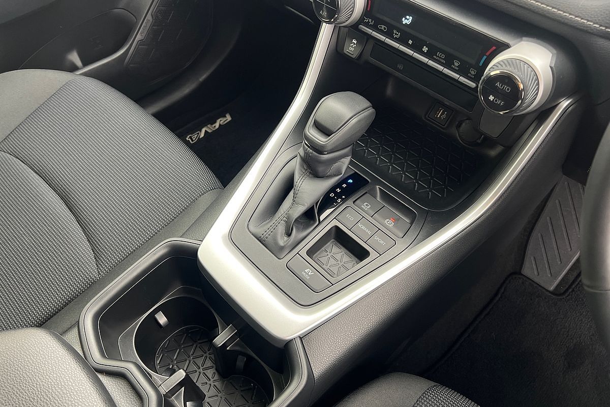 2024 Toyota RAV4 GX AXAH52R