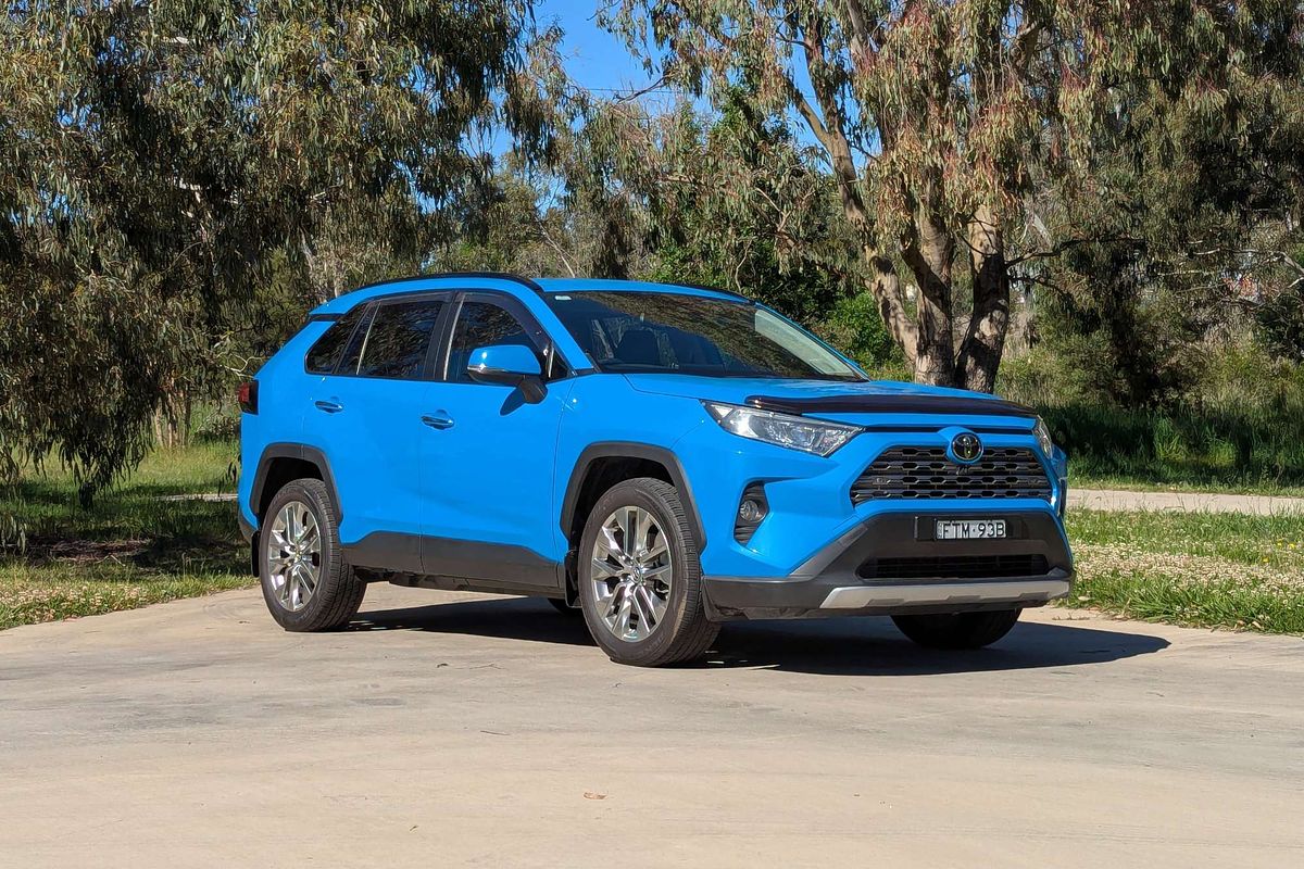 2019 Toyota RAV4 Cruiser MXAA52R