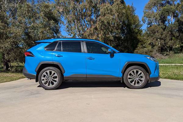 2019 Toyota RAV4 Cruiser MXAA52R
