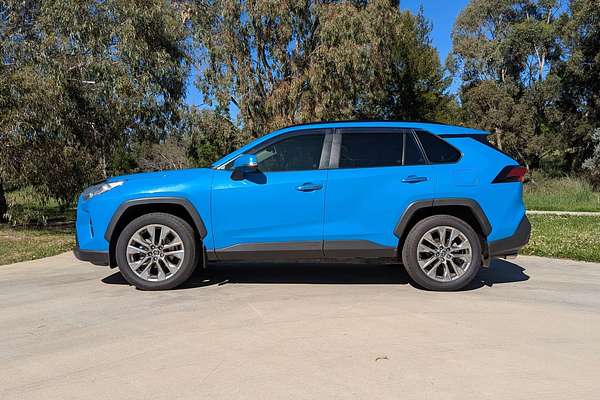 2019 Toyota RAV4 Cruiser MXAA52R