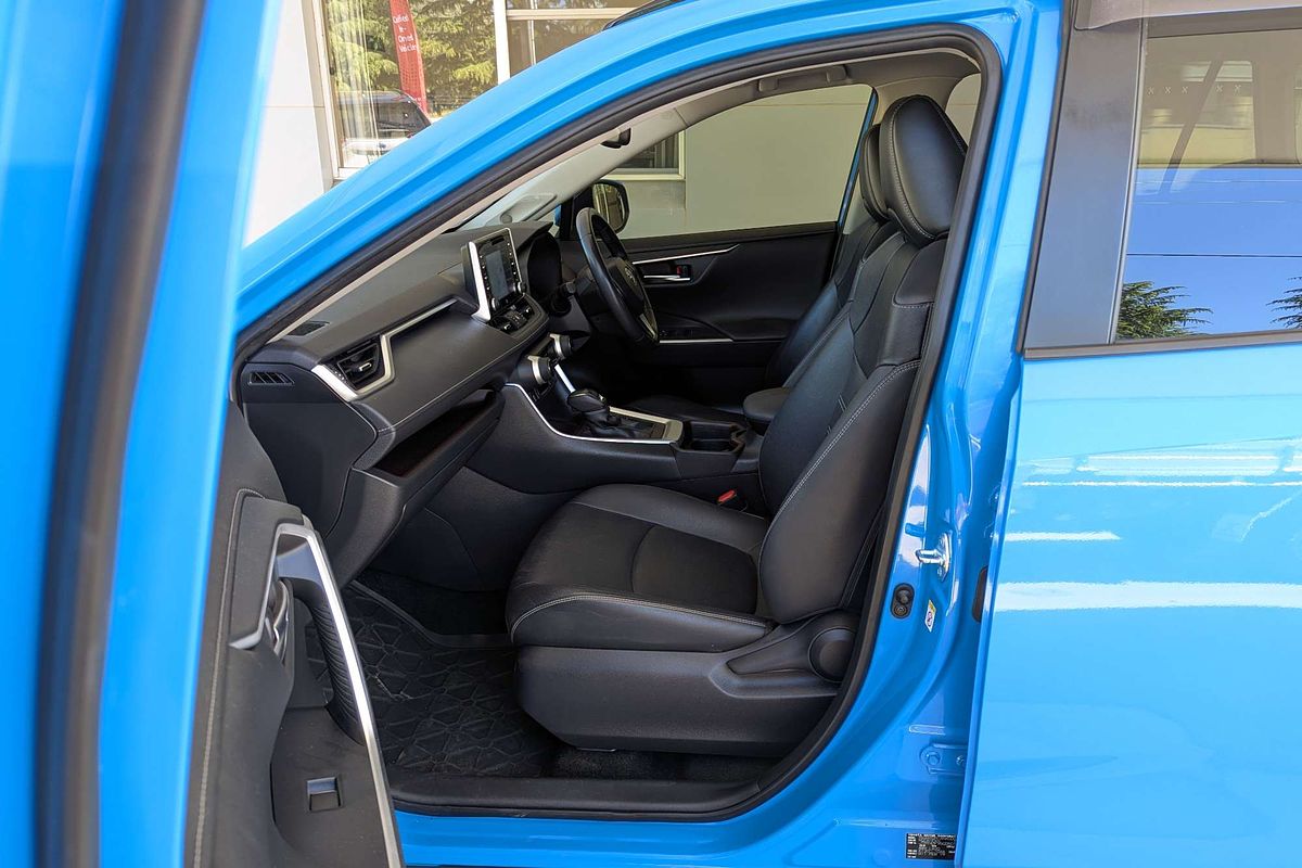 2019 Toyota RAV4 Cruiser MXAA52R