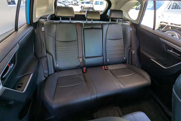 2019 Toyota RAV4 Cruiser MXAA52R