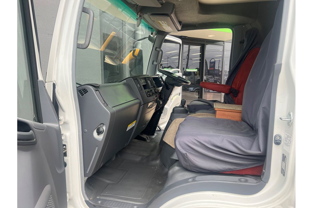 2008 Isuzu N Series NQR 450 Premium 4x2 LWB