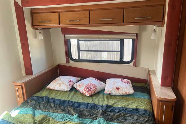 2008 Isuzu N Series NQR 450 Premium 4x2 LWB