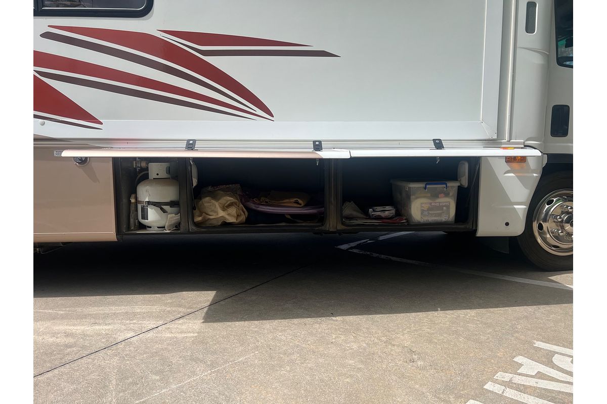 2008 Isuzu N Series NQR 450 Premium 4x2 LWB