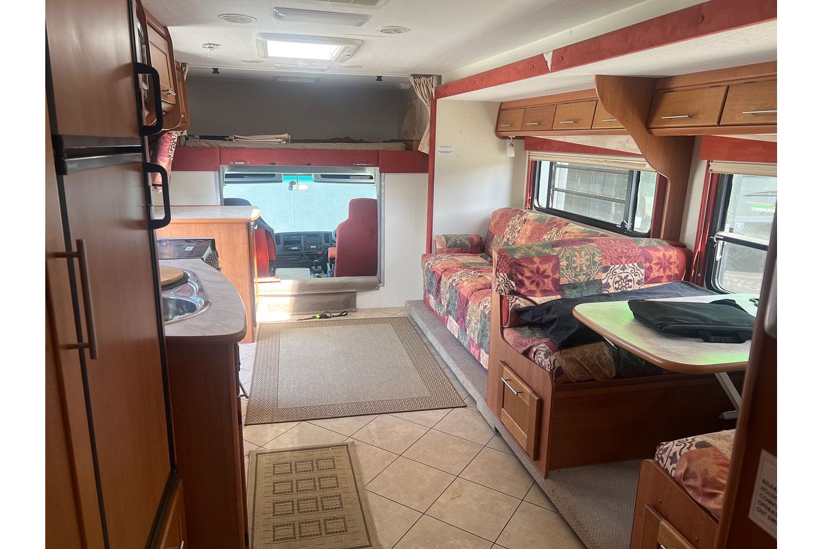 2008 Isuzu N Series NQR 450 Premium 4x2 LWB