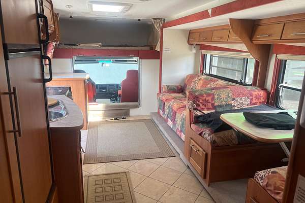 2008 Isuzu N Series NQR 450 Premium 4x2 LWB