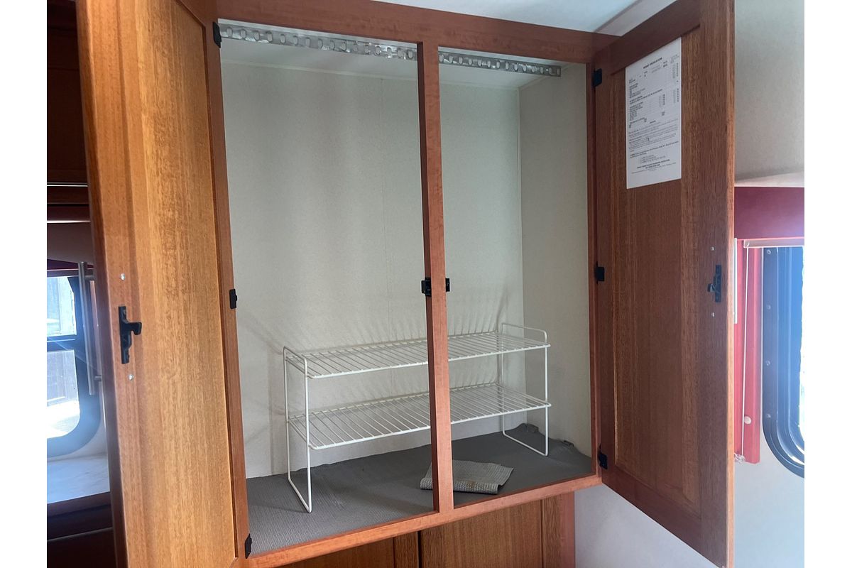 2008 Isuzu N Series NQR 450 Premium 4x2 LWB