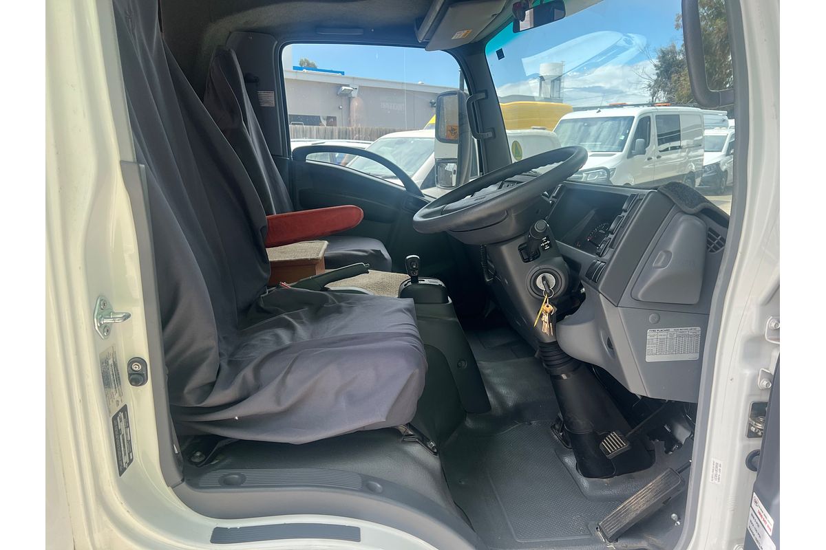 2008 Isuzu N Series NQR 450 Premium 4x2 LWB