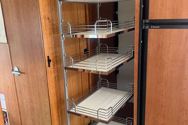 2008 Isuzu N Series NQR 450 Premium 4x2 LWB