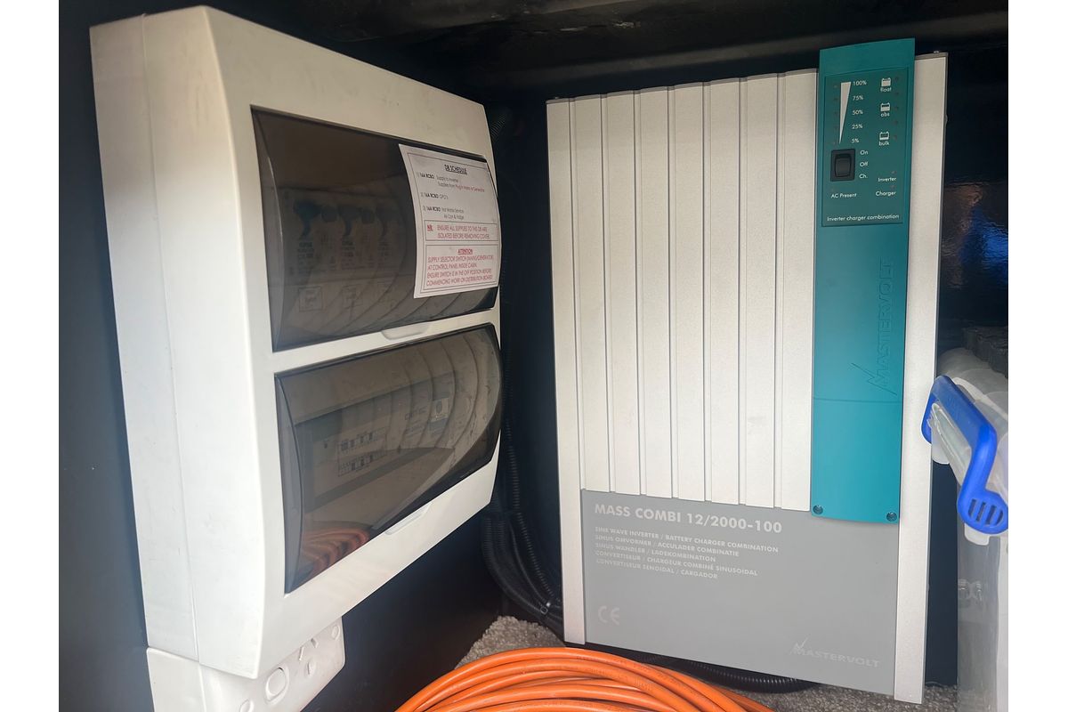 2008 Isuzu N Series NQR 450 Premium 4x2 LWB