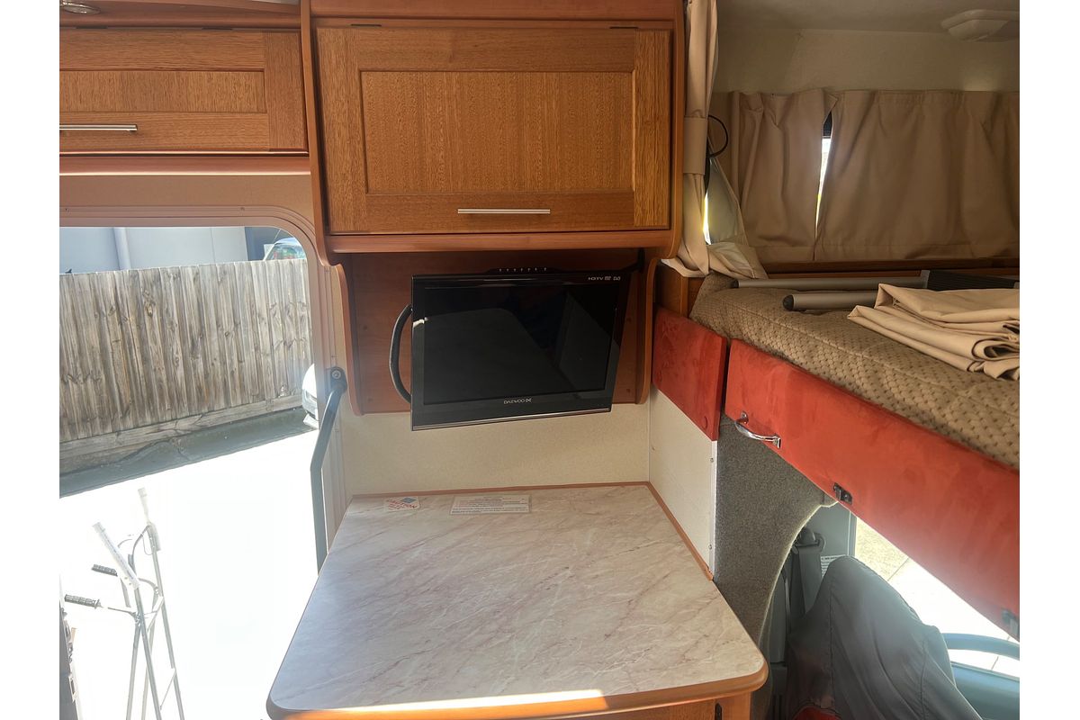 2008 Isuzu N Series NQR 450 Premium 4x2 LWB