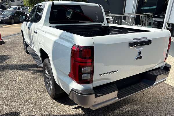 2025 Mitsubishi Triton GLS MV 4X4