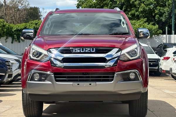 2020 Isuzu MU-X LS-T