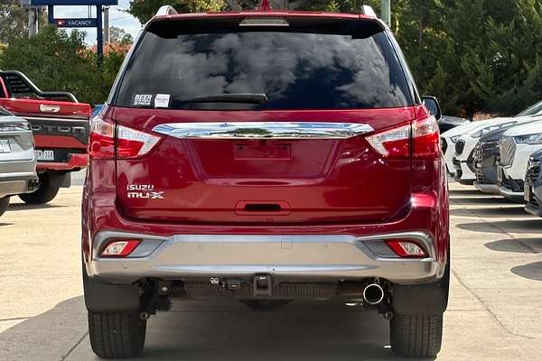 2020 Isuzu MU-X LS-T