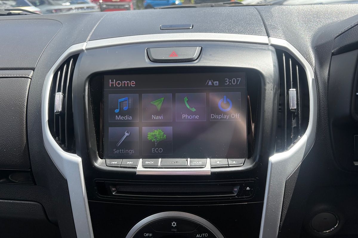 2020 Isuzu MU-X LS-T