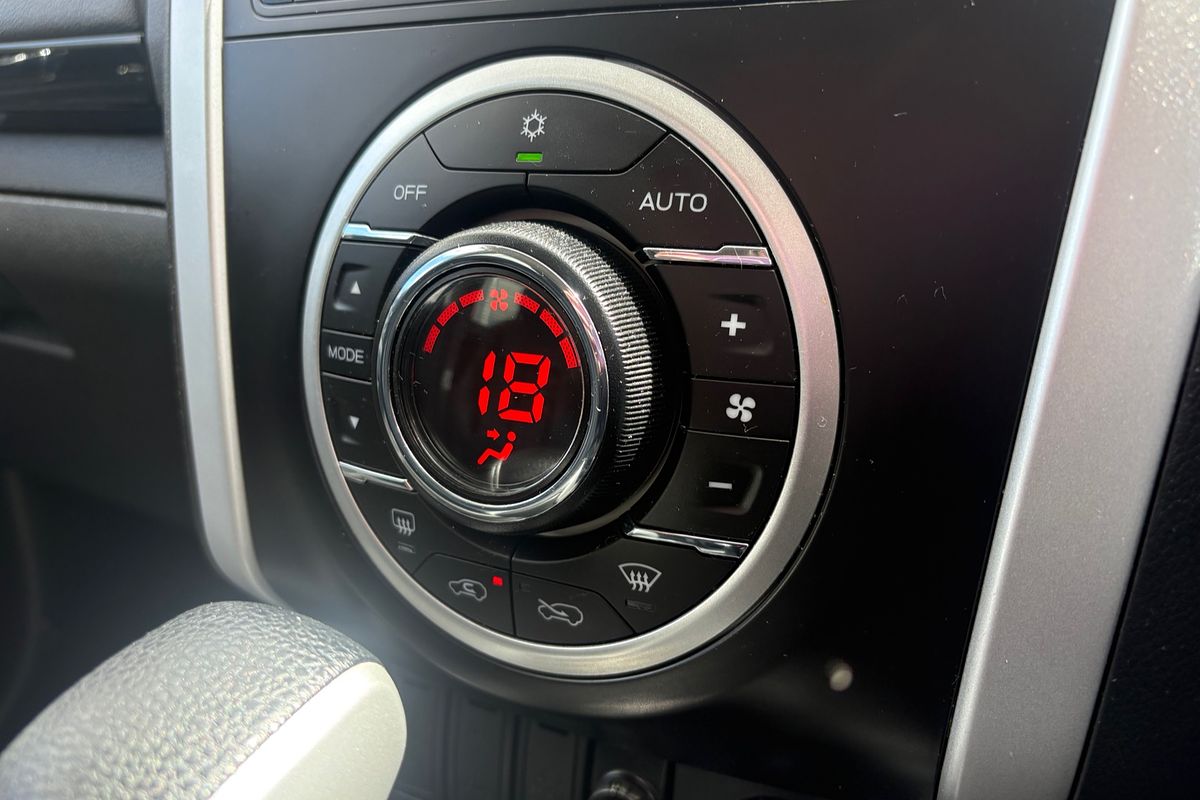 2020 Isuzu MU-X LS-T