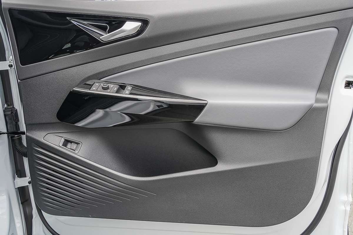 2025 Volkswagen ID.4 Pro E2