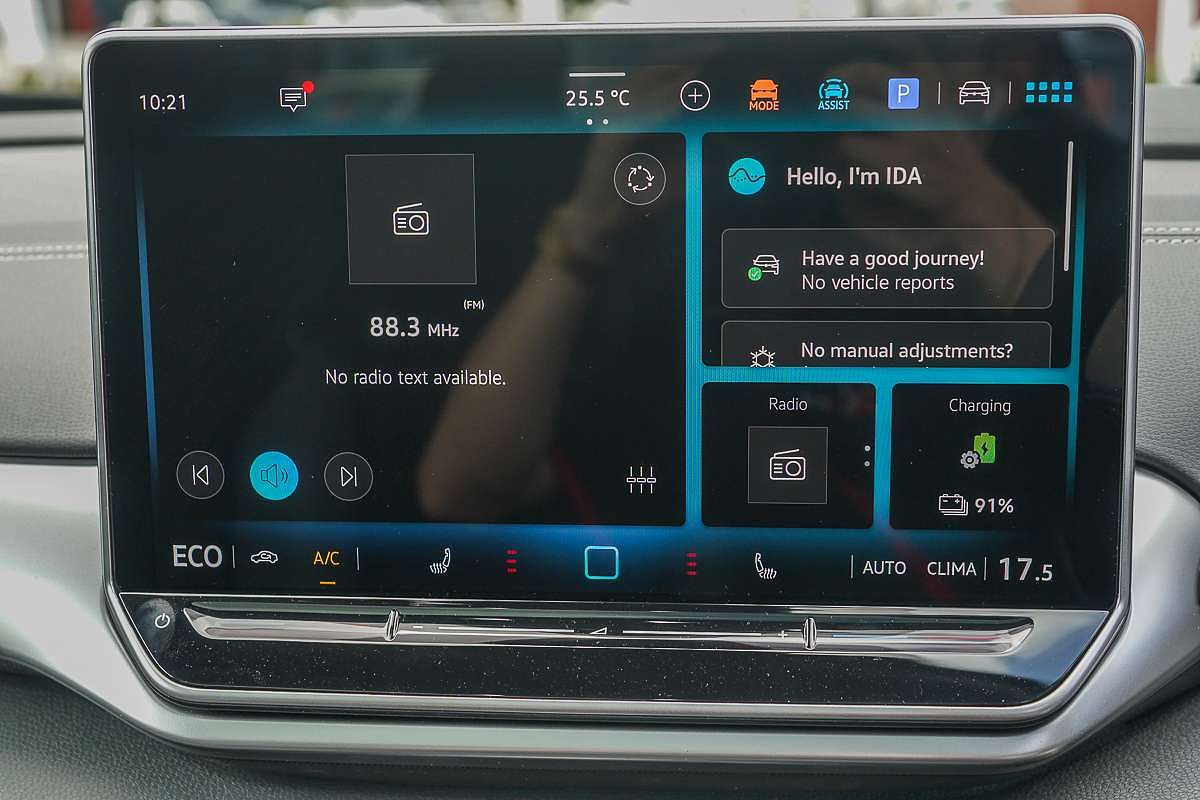 2025 Volkswagen ID.4 Pro E2