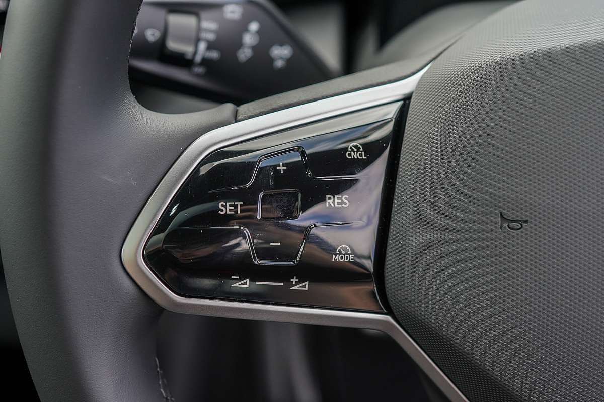 2025 Volkswagen ID.4 Pro E2