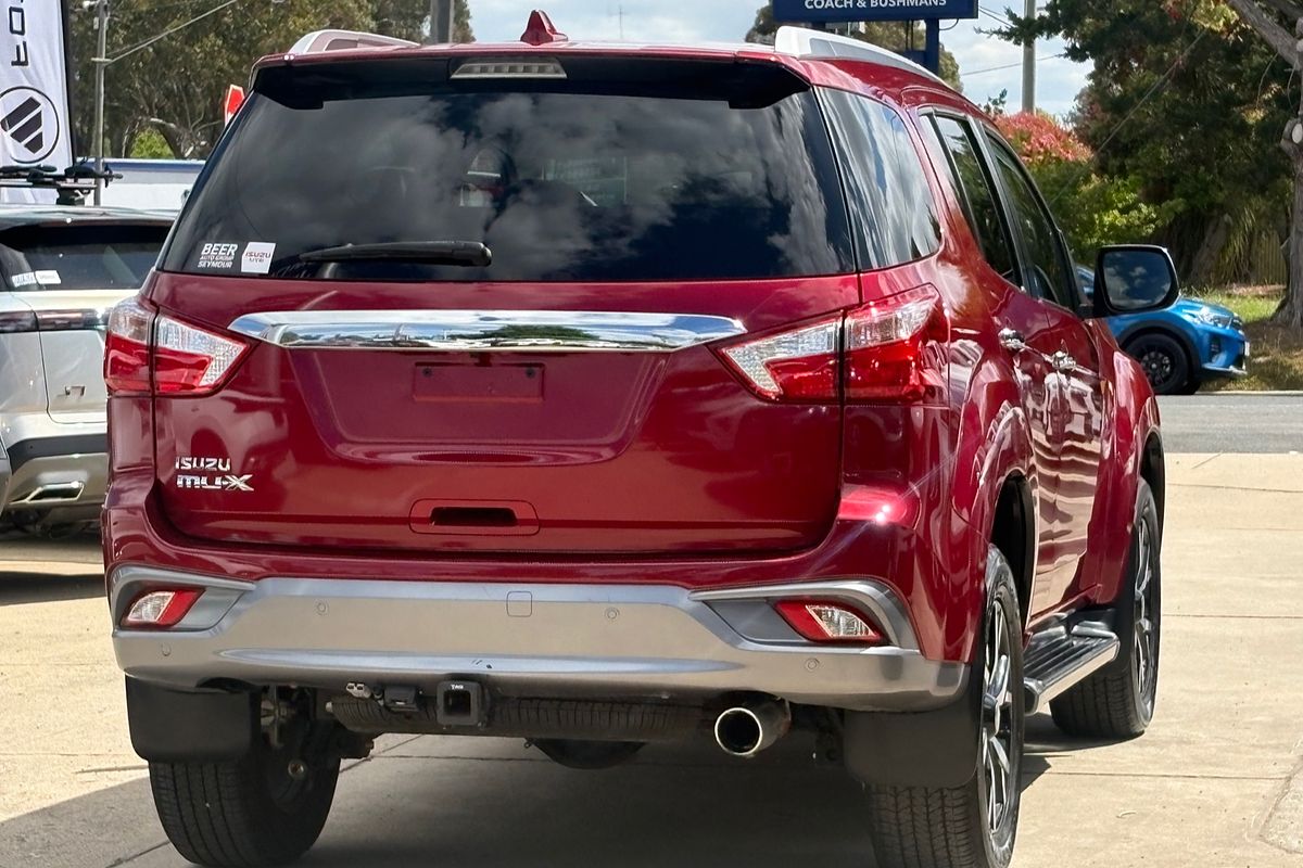 2020 Isuzu MU-X LS-T