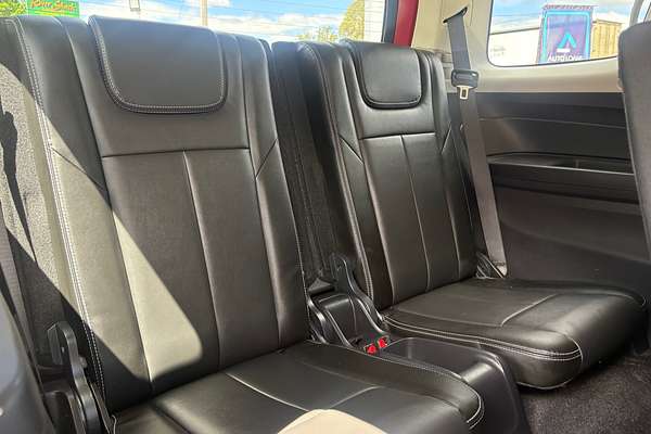 2020 Isuzu MU-X LS-T