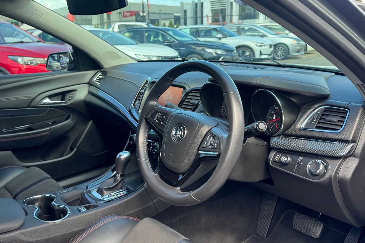 2016 Holden Commodore SV6 Black VF Series II