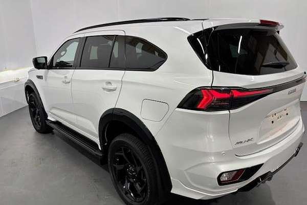 2025 Isuzu MU-X X-TERRAIN