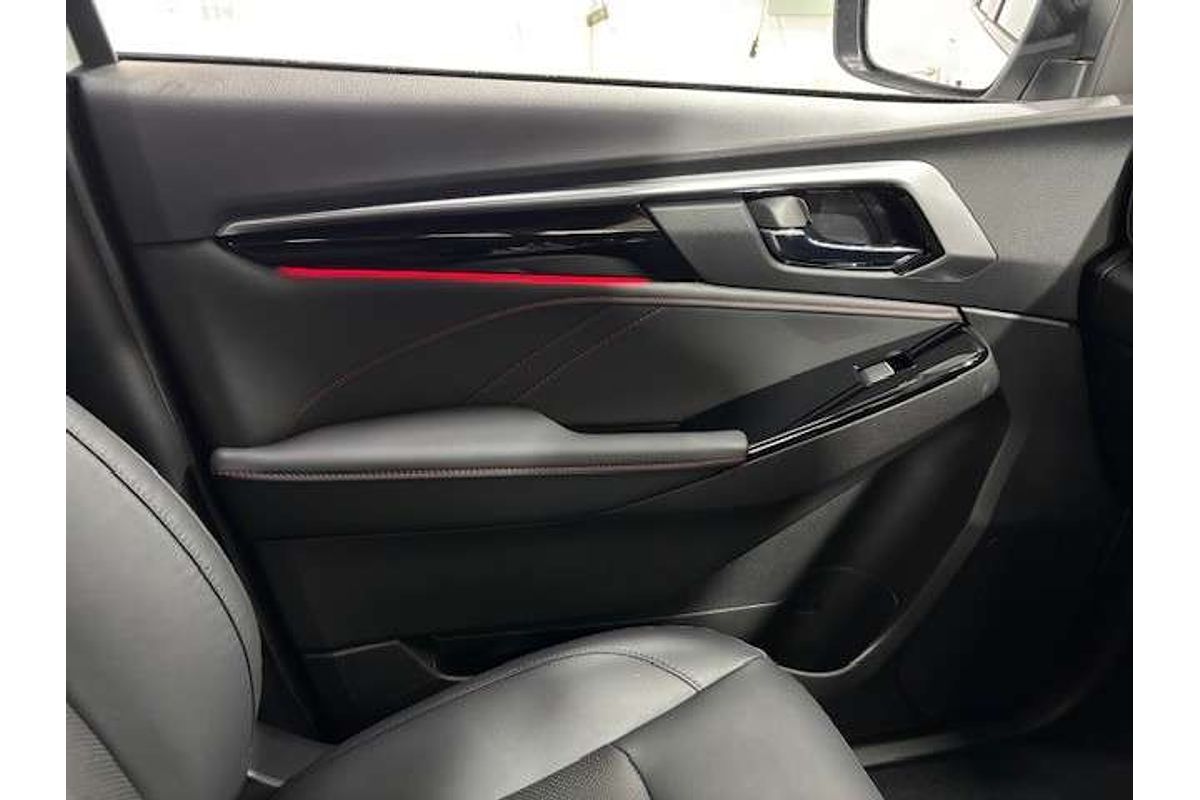 2025 Isuzu MU-X X-TERRAIN