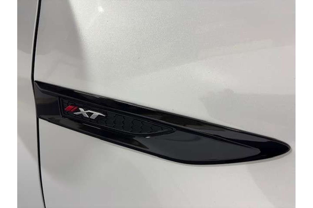 2025 Isuzu MU-X X-TERRAIN