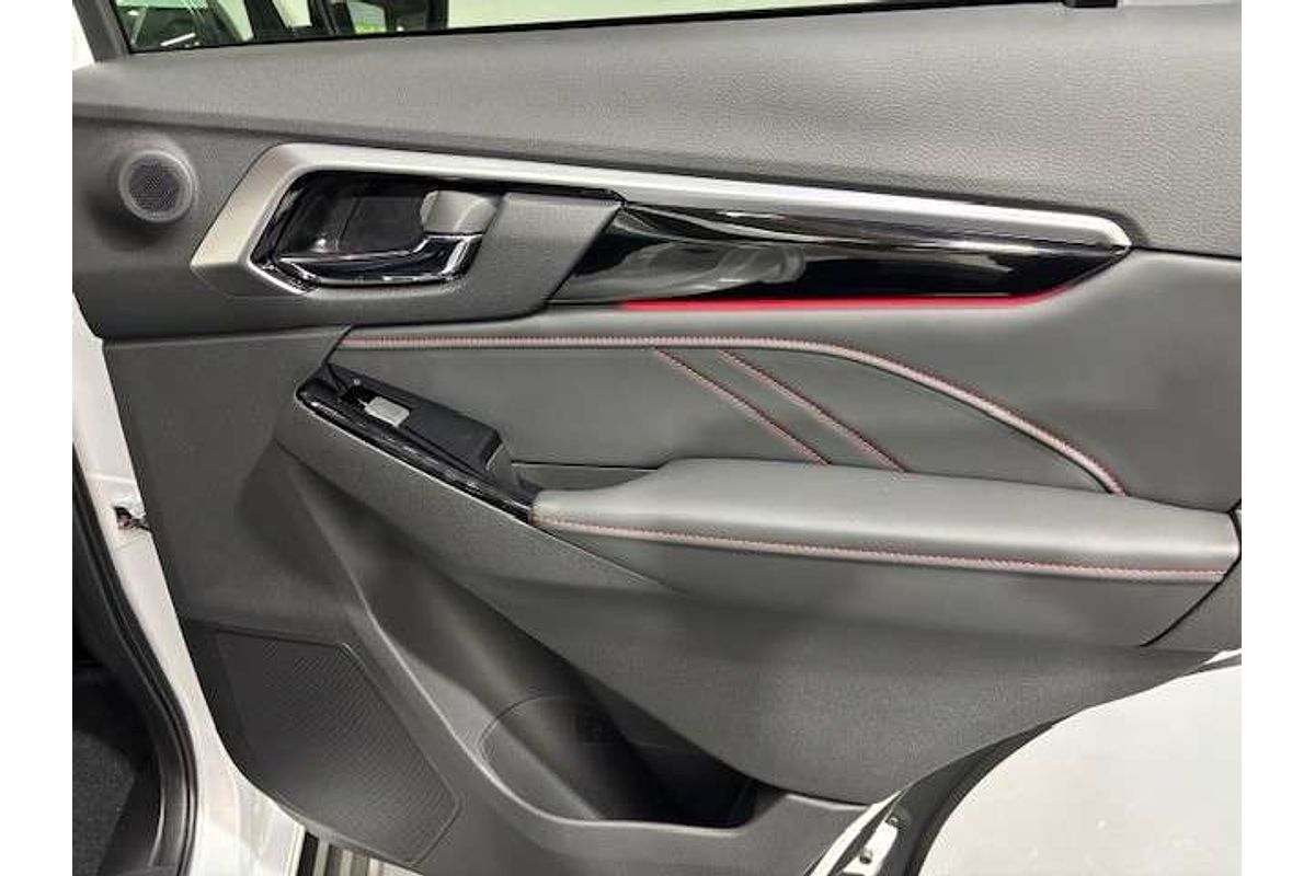 2025 Isuzu MU-X X-TERRAIN