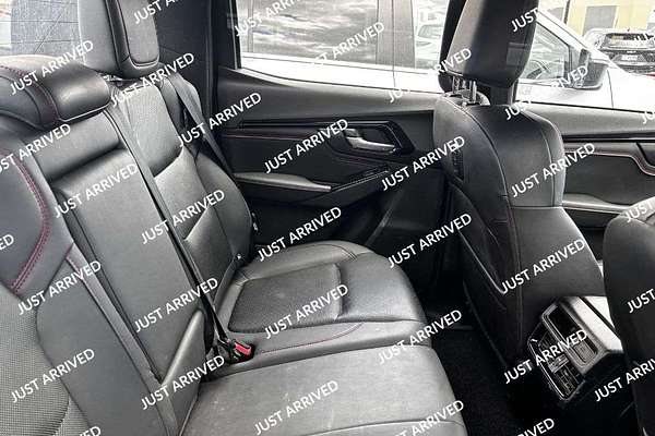 2022 Isuzu D-MAX X-TERRAIN 4X4