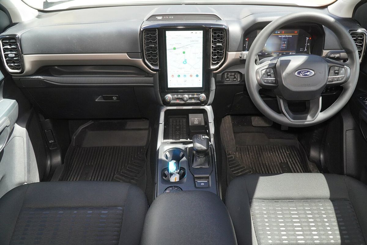 2024 Ford Everest Ambiente 2.0L