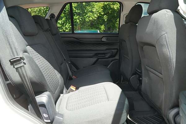 2024 Ford Everest Ambiente 2.0L