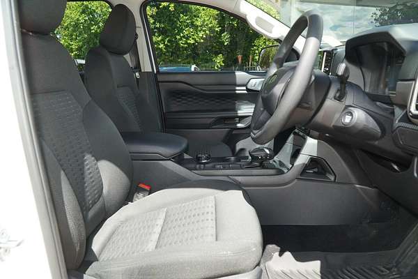 2024 Ford Everest Ambiente 2.0L