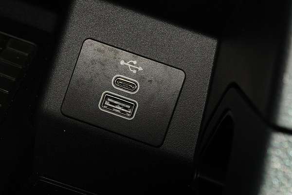 2024 Ford Everest Ambiente 2.0L