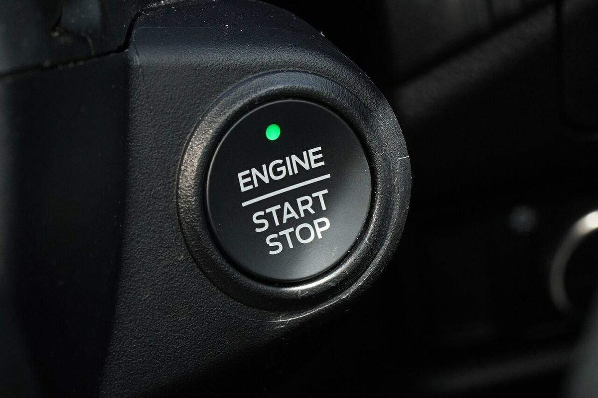 2024 Ford Everest Ambiente 2.0L