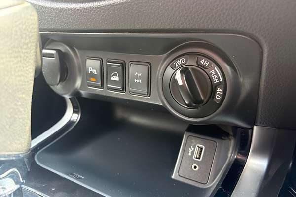 2020 Nissan Navara N-TREK Warrior D23 Series 4 4X4