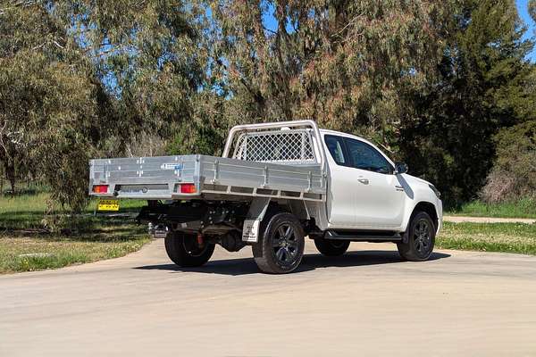 2024 Toyota Hilux SR GUN126R 4X4