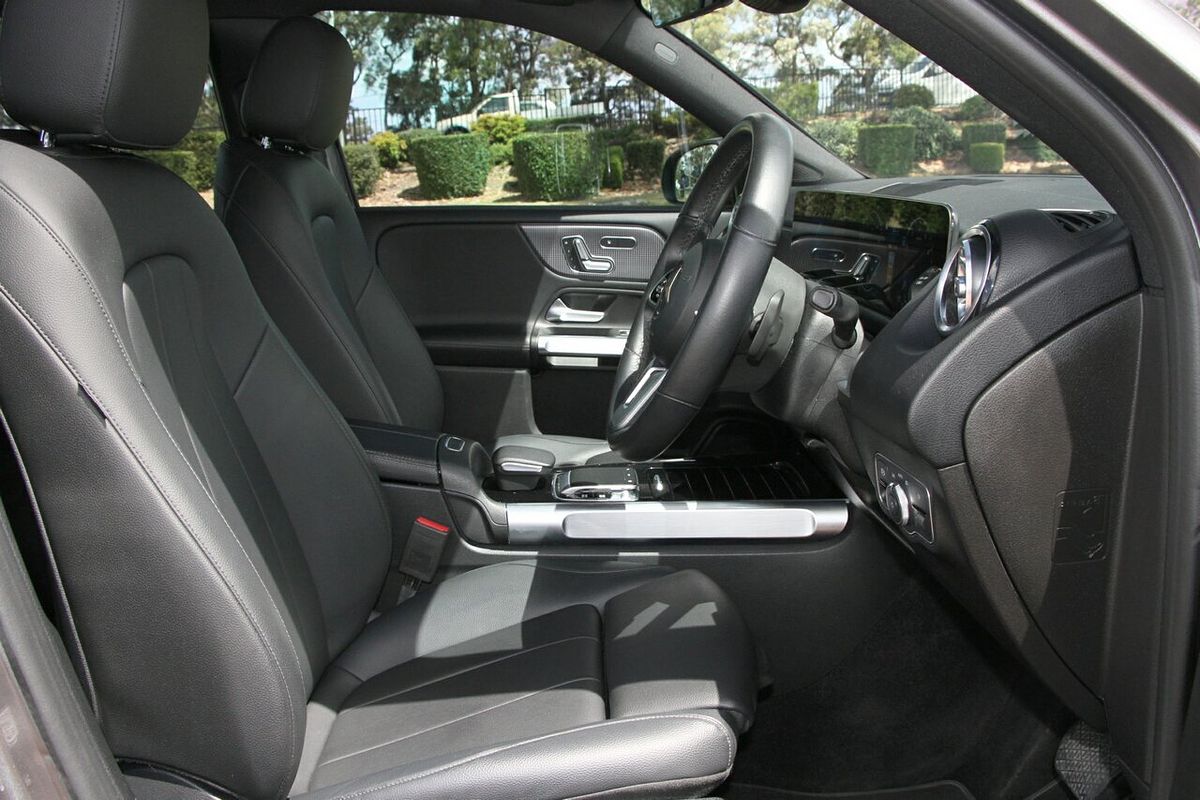 2020 Mercedes-Benz GLB-Class GLB250 X247