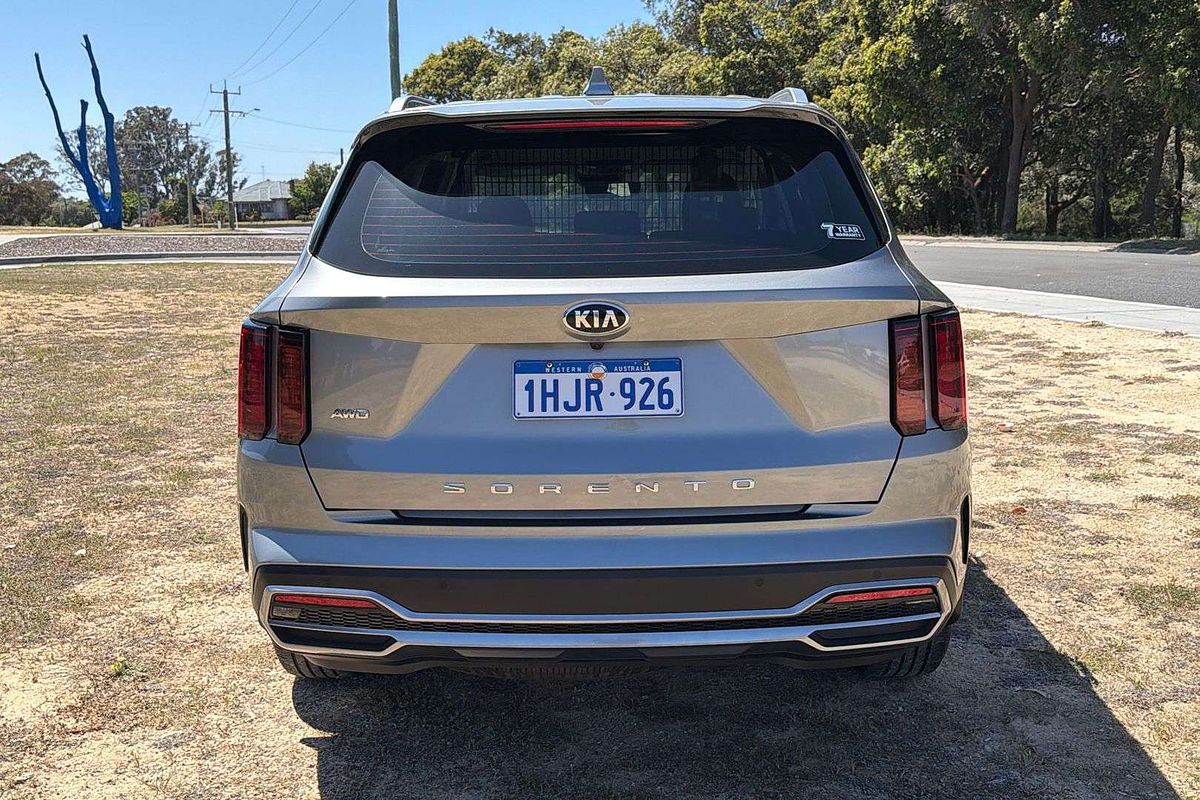 2021 Kia Sorento S MQ4