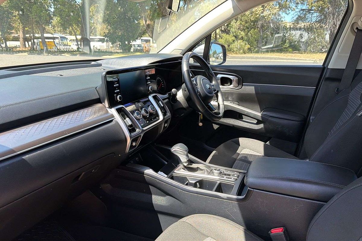 2021 Kia Sorento S MQ4