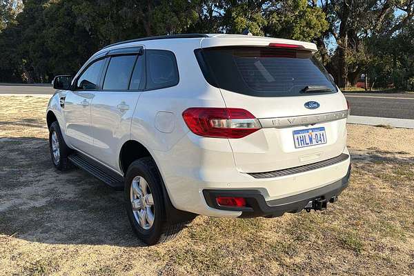 2022 Ford Everest Ambiente UA II 3.2L