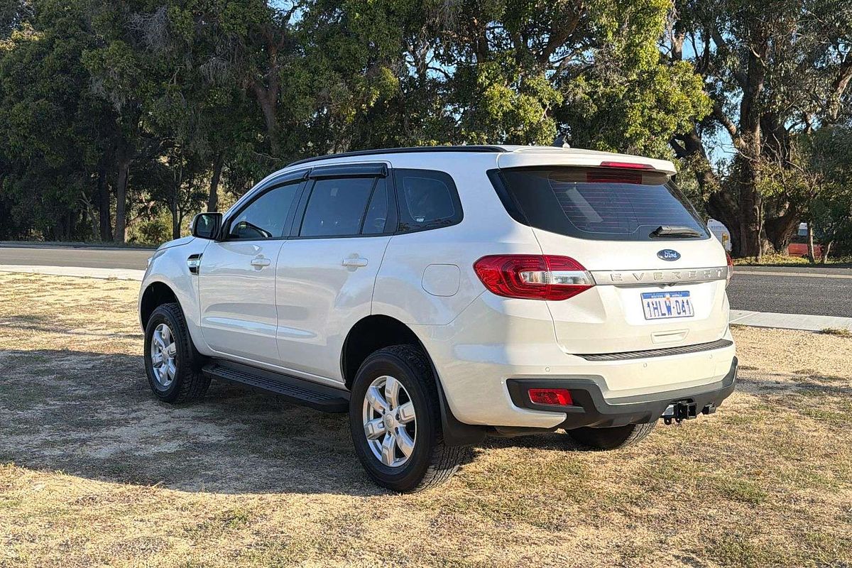 2022 Ford Everest Ambiente UA II 3.2L