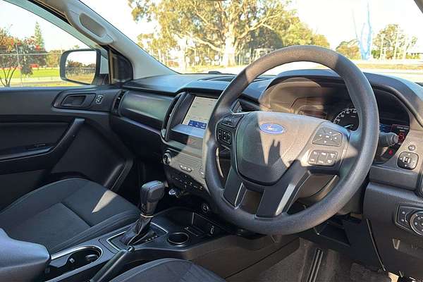 2022 Ford Everest Ambiente UA II 3.2L