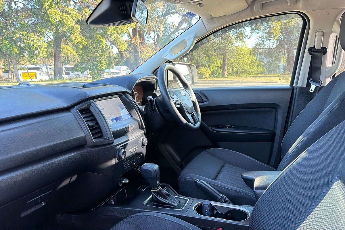 2022 Ford Everest Ambiente UA II 3.2L