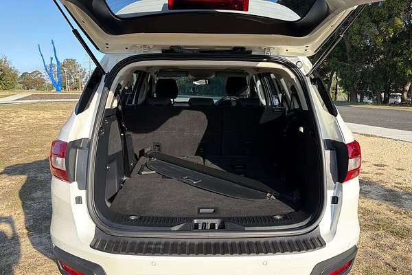 2022 Ford Everest Ambiente UA II 3.2L