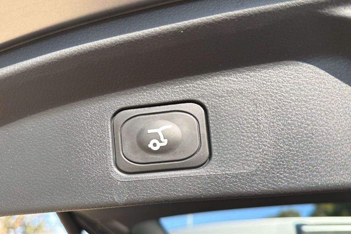 2025 Ford Everest Trend 2.0L