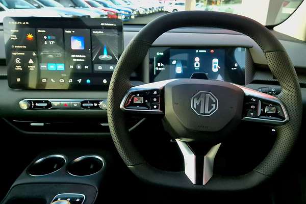 2025 MG MGS5 EV Essence 62 ZS3EM