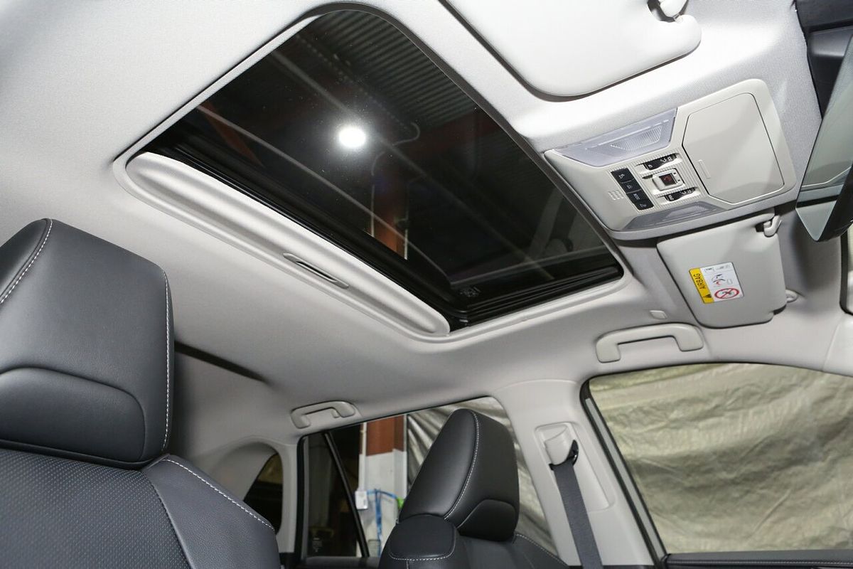 2025 Toyota RAV4 Cruiser AXAH54R